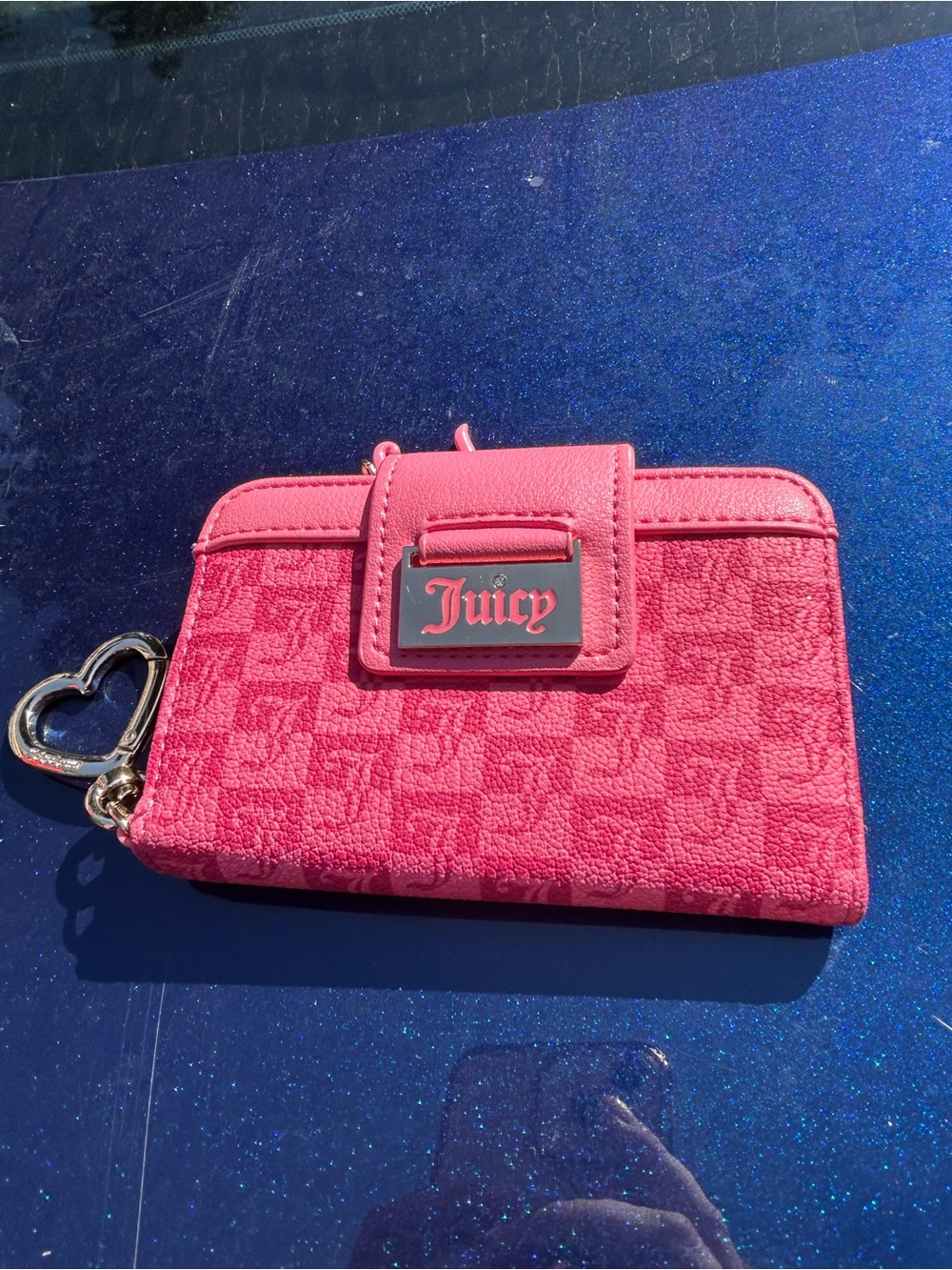 EUC Juicy Couture Pink Embossed Logo Cardholder Heart Charm Y2K Wallet